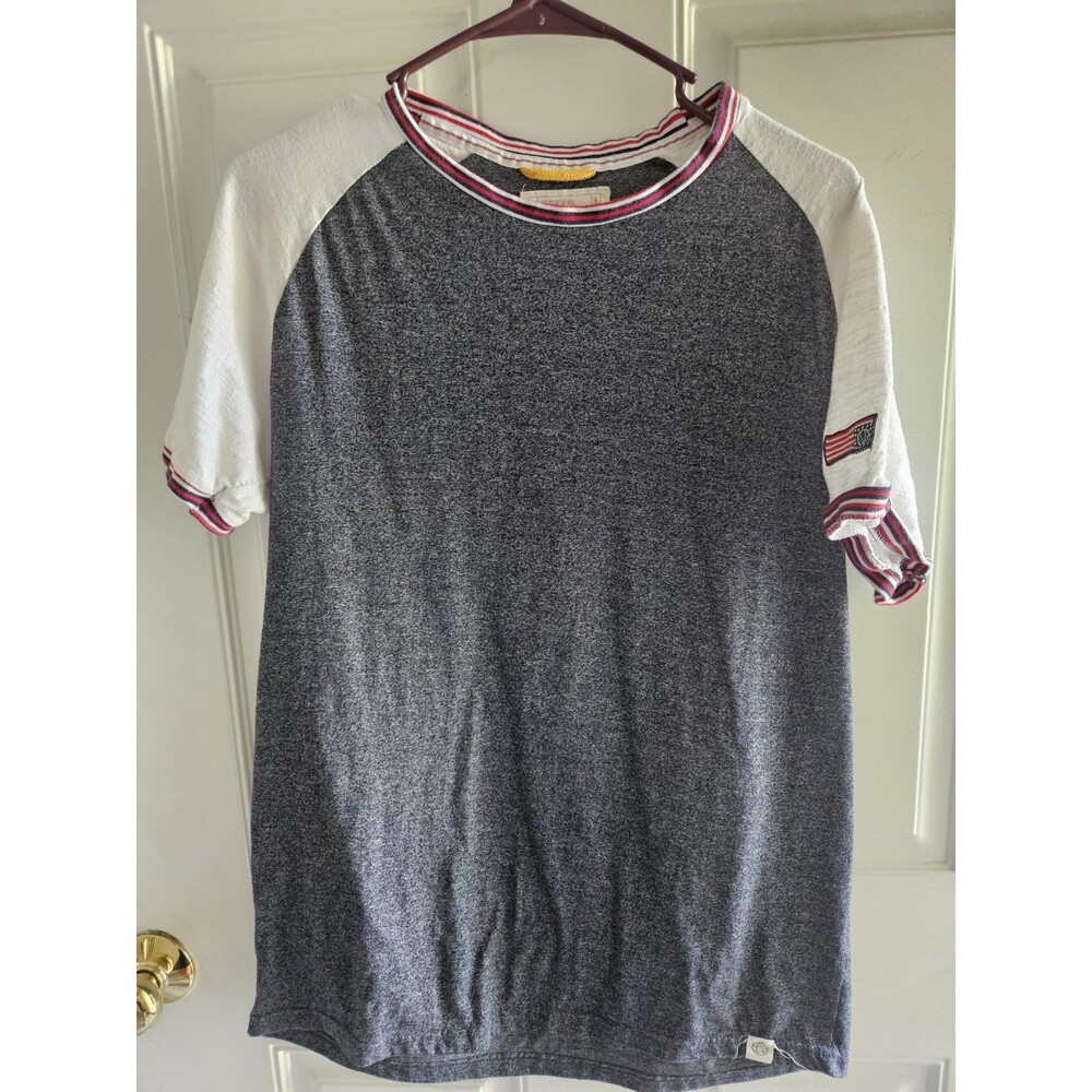 free planet mens shirt large